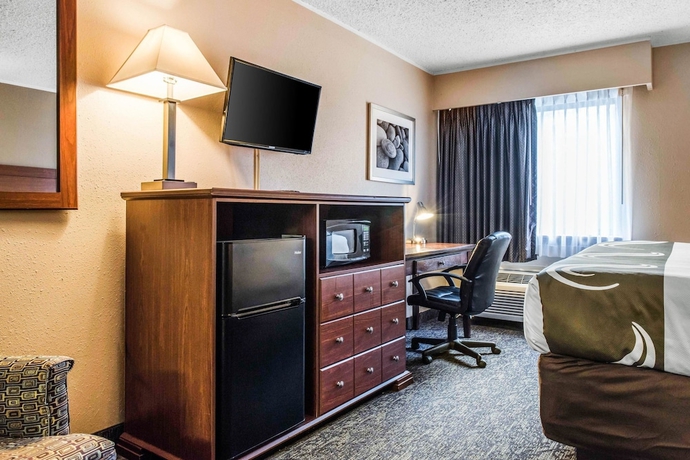 Imagen de la habitación del Hotel Quality Inn Austintown-youngstown West. Foto 9