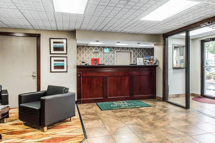 Imagen de los interiores del Hotel Quality Inn Austintown-youngstown West. Foto 17