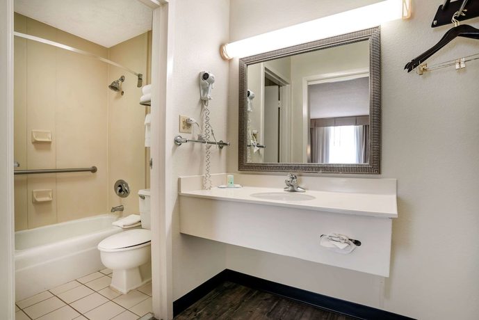Imagen de la habitación del Hotel Quality Inn Baton Rouge East I-12. Foto 9
