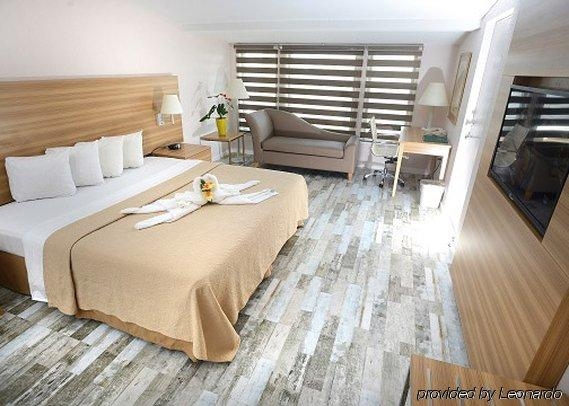 Imagen general del Hotel Quality Inn Bayside. Foto 7