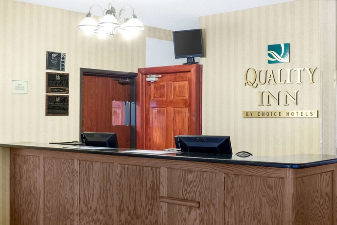 Imagen de los interiores del Hotel Quality Inn Bemidji. Foto 18