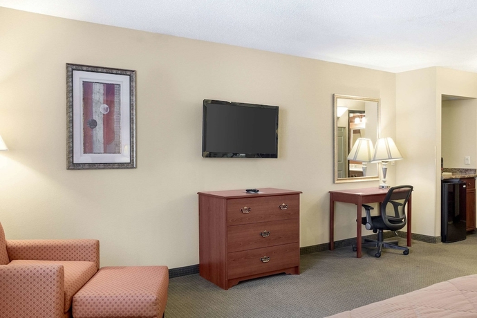 Imagen de la habitación del Hotel Quality Inn Bemidji. Foto 10