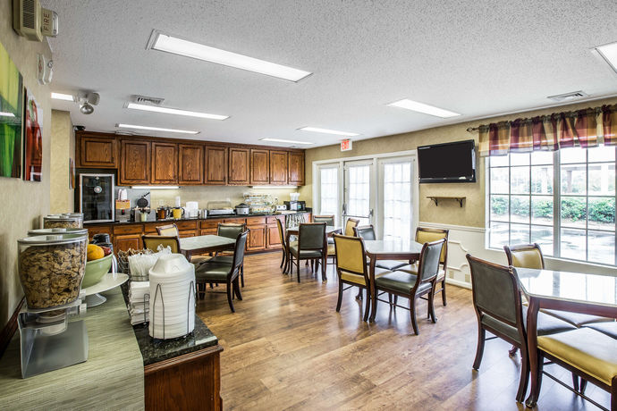 Imagen del bar/restaurante del Hotel Quality Inn Bessemer I-20 Exit 108. Foto 6