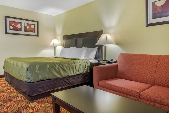 Imagen de la habitación del Hotel Quality Inn Bloomington near University. Foto 10