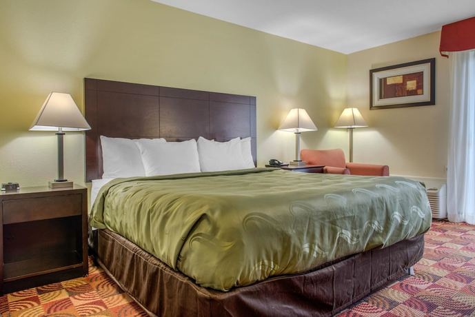 Imagen de la habitación del Hotel Quality Inn Bloomington near University. Foto 15