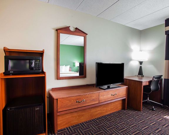 Imagen de la habitación del Hotel Quality Inn Bolingbrook I-55. Foto 3