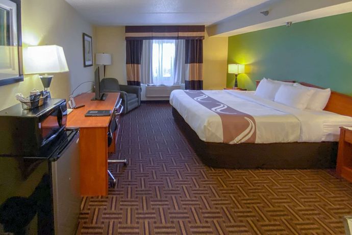 Imagen de la habitación del Hotel Quality Inn Bolingbrook I-55. Foto 11