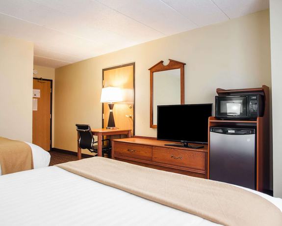 Imagen de la habitación del Hotel Quality Inn Bolingbrook I-55. Foto 18