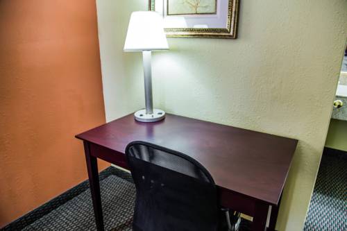 Imagen de la habitación del Hotel Quality Inn Bradenton - Sarasota North. Foto 12