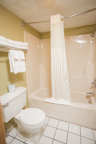 Imagen de la habitación del Hotel Quality Inn Branson On The Strip. Foto 13