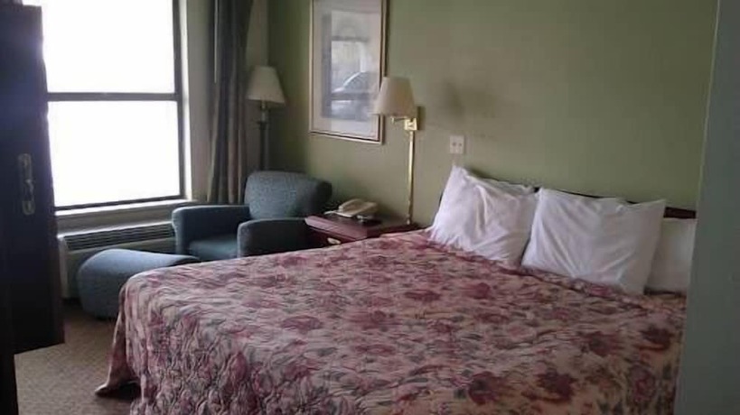 Imagen de la habitación del Hotel Quality Inn, Bristol. Foto 11