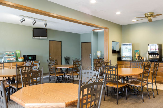 Imagen del bar/restaurante del Hotel Quality Inn, Brookings. Foto 2