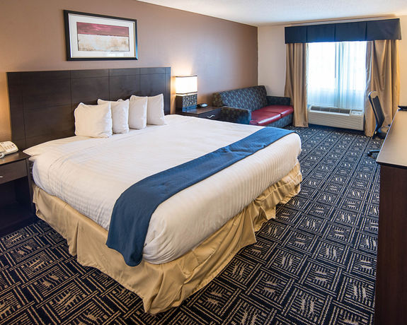 Imagen de la habitación del Hotel Quality Inn Brooklyn Center. Foto 4