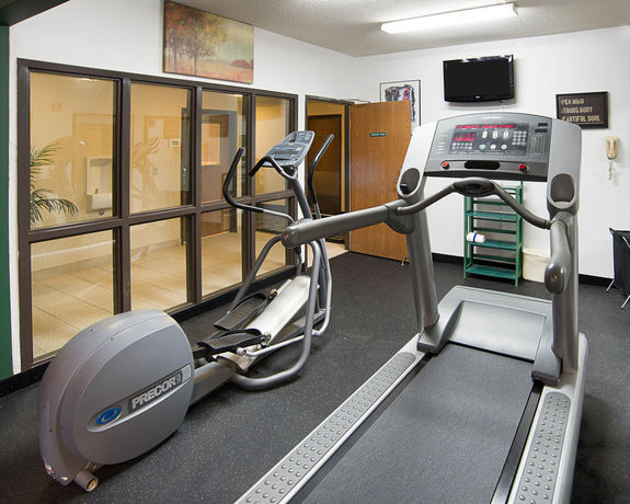 Imagen de los interiores del Hotel Quality Inn Brooklyn Center. Foto 11