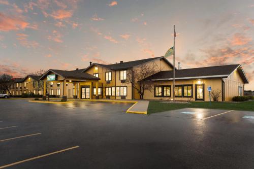 Imagen general del Hotel Quality Inn, Brookton Corners. Foto 2