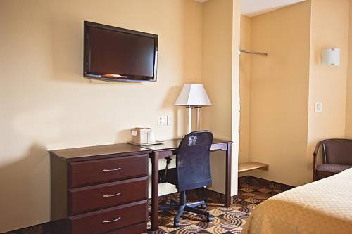 Imagen de la habitación del Hotel Quality Inn Brunswick Cleveland South. Foto 10