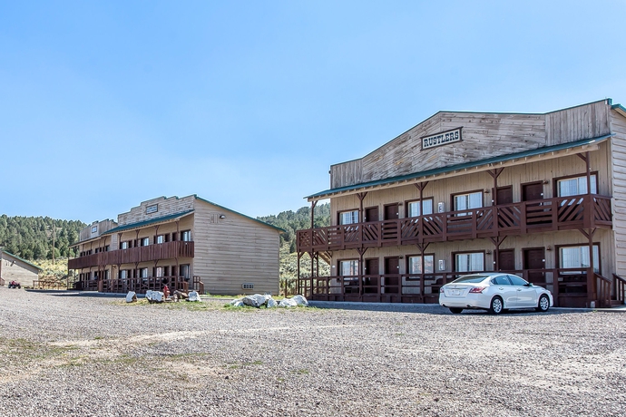 Imagen de los exteriores del Hotel Quality Inn Bryce Canyon. Foto 10