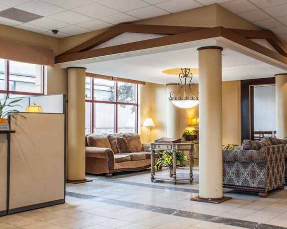 Imagen de los interiores del Hotel Quality Inn Buffalo Airport. Foto 19