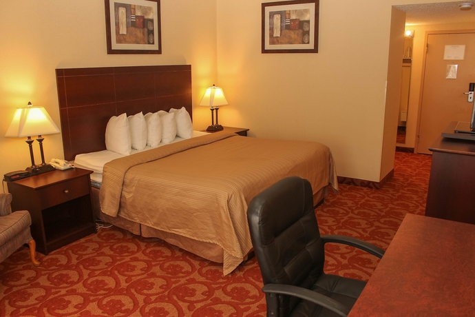Imagen de la habitación del Hotel Quality Inn Buffalo Airport. Foto 10