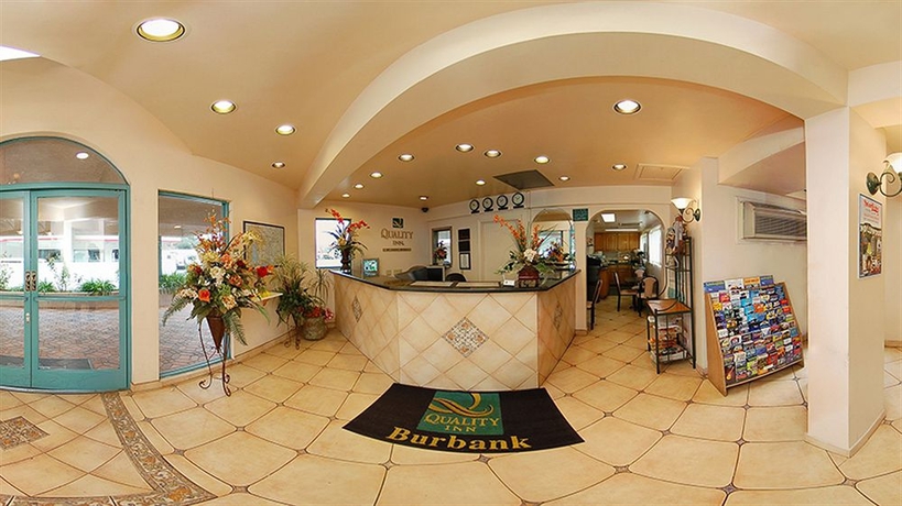 Imagen de los interiores del Hotel Quality Inn Burbank Airport. Foto 15