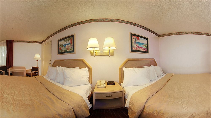 Imagen de la habitación del Hotel Quality Inn Burbank Airport. Foto 10
