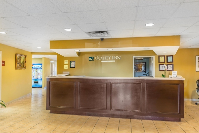 Imagen de los interiores del Hotel Quality Inn Calera I-65 Exit 231. Foto 19