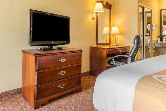 Imagen de la habitación del Hotel Quality Inn Calera I-65 Exit 231. Foto 11