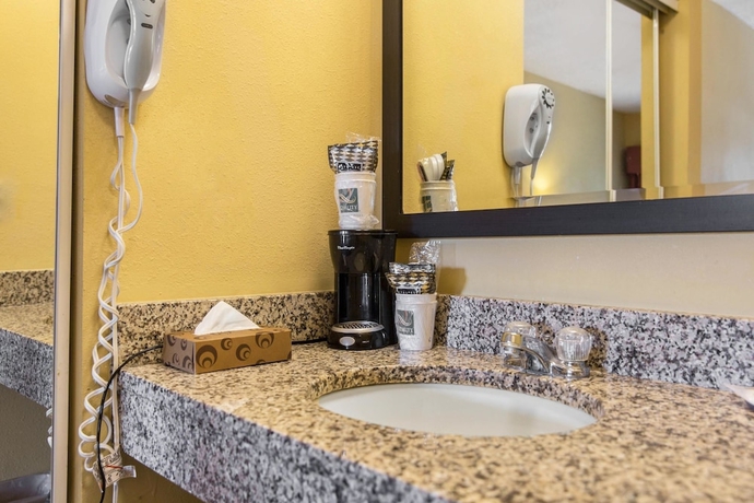 Imagen de la habitación del Hotel Quality Inn Calera I-65 Exit 231. Foto 16