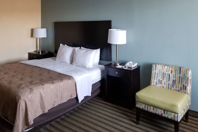 Imagen de la habitación del Hotel Quality Inn Calhoun North I-75. Foto 11