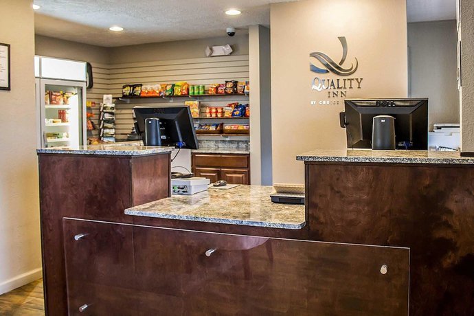 Imagen de los interiores del Hotel Quality Inn, Cambridge Area. Foto 12