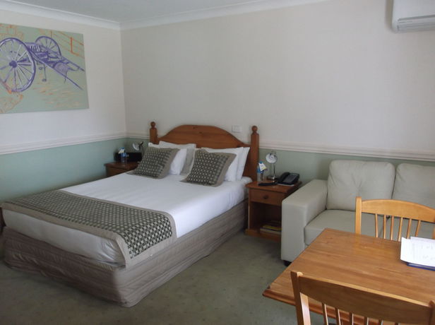 Imagen de la habitación del Hotel Quality Inn Carriage House. Foto 7