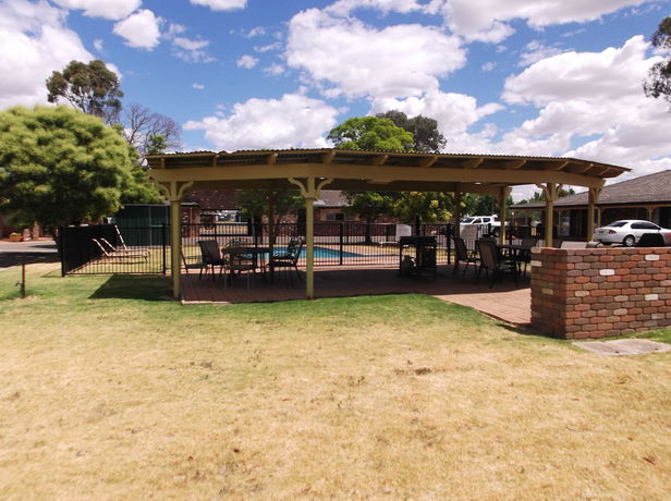 Imagen de los interiores del Hotel Quality Inn Carriage House. Foto 14