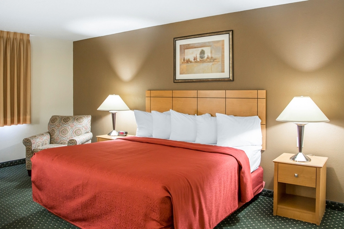 Imagen de la habitación del Hotel Quality Inn Cedar Rapids South. Foto 6