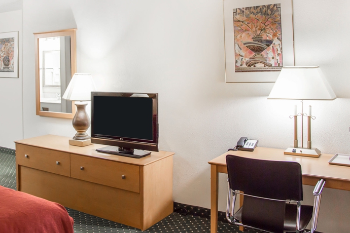 Imagen de la habitación del Hotel Quality Inn Cedar Rapids South. Foto 9