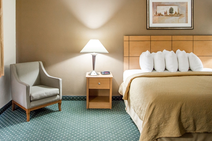 Imagen de la habitación del Hotel Quality Inn Cedar Rapids South. Foto 10