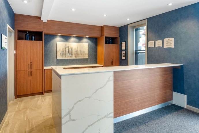 Imagen de los interiores del Hotel Quality Inn Centre-ville. Foto 11