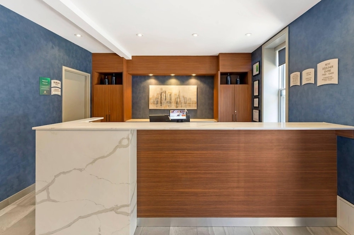 Imagen de los interiores del Hotel Quality Inn Centre-ville. Foto 14