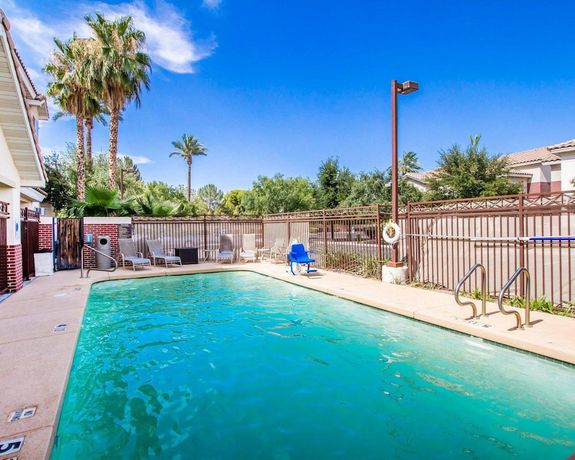 Imagen de la piscina del Hotel Quality Inn Chandler I-10. Foto 19
