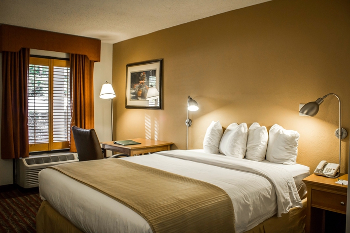 Imagen de la habitación del Hotel Quality Inn, Chapel Hill. Foto 5