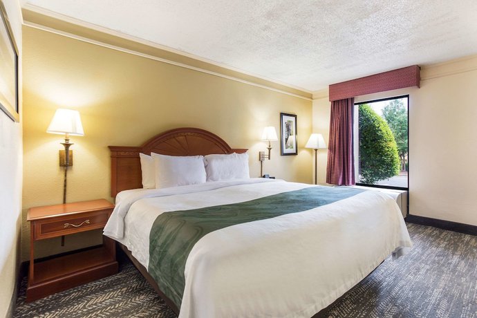 Imagen de la habitación del Hotel Quality Inn, Chattanooga. Foto 7