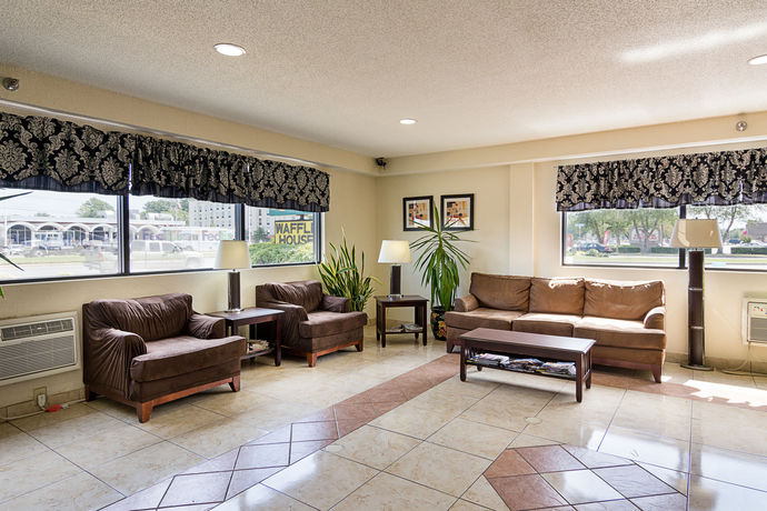 Imagen de los interiores del Hotel Quality Inn, Chesapeake. Foto 15
