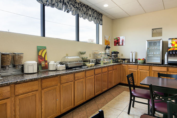 Imagen del bar/restaurante del Hotel Quality Inn, Chesapeake. Foto 3