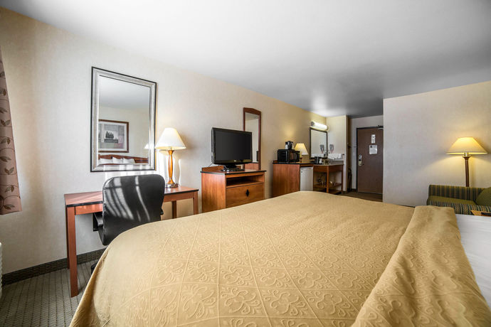 Imagen del bar/restaurante del Hotel Quality Inn Cheyenne I-25 South. Foto 2