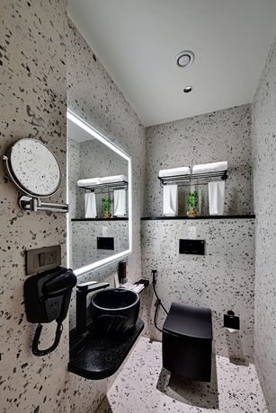 Imagen de la habitación del Hotel Quality Inn City Centre Varanasi. Foto 13