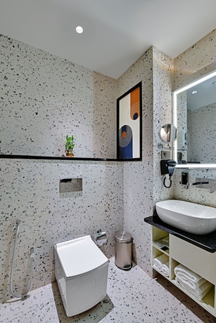 Imagen de la habitación del Hotel Quality Inn City Centre Varanasi. Foto 14