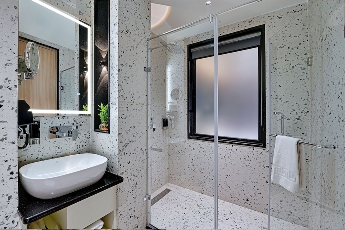 Imagen de la habitación del Hotel Quality Inn City Centre Varanasi. Foto 15