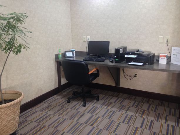 Imagen de los interiores del Hotel Quality Inn, Clarion. Foto 14