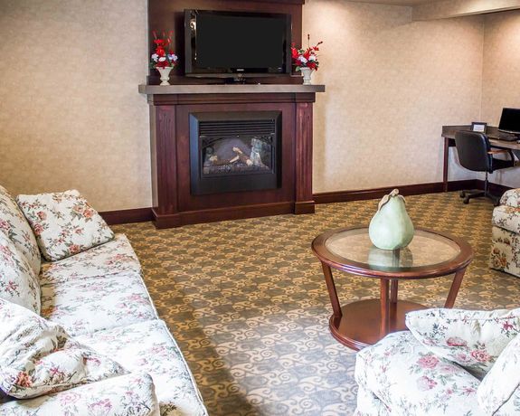 Imagen de los interiores del Hotel Quality Inn, Clarion. Foto 16