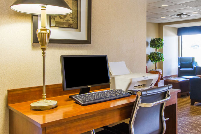 Imagen del bar/restaurante del Hotel Quality Inn Clarksville - Exit 11. Foto 4