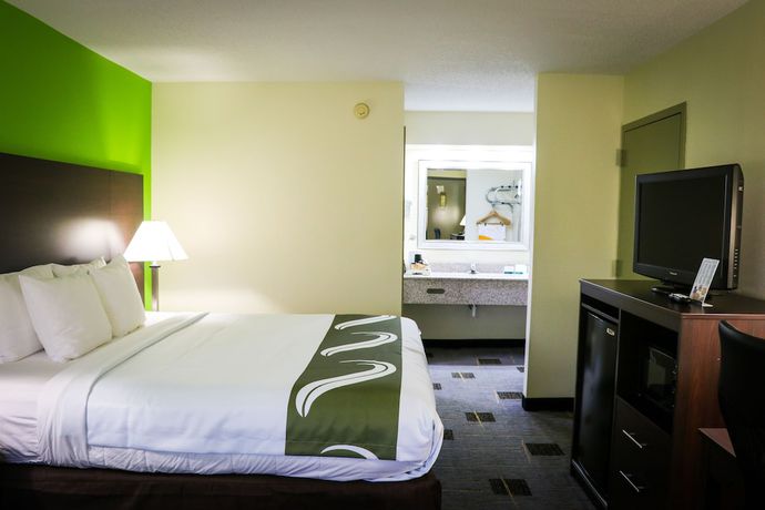 Imagen de la habitación del Hotel Quality Inn Cleveland North. Foto 3